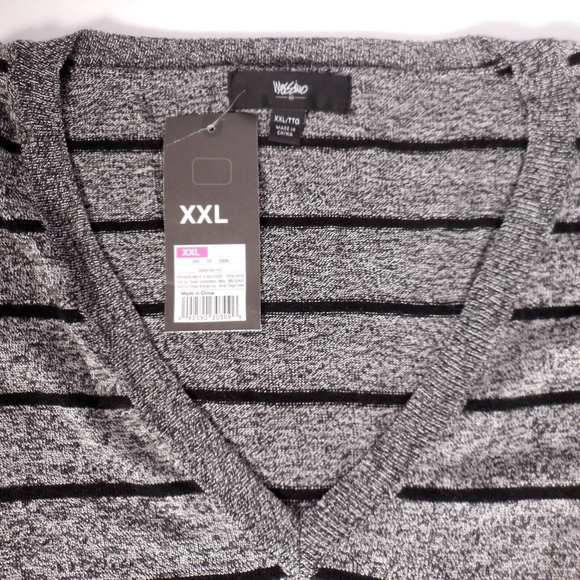 Mossimo Gray Black Striped Juniors XXL Lightweight V-Neck Sweater Pullover - Picture 2 of 8
